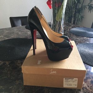 Christian Louboutin patent pump